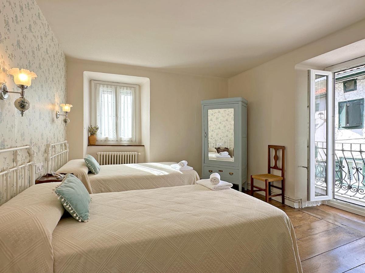 Etxeale Hotel Valcarlos Eksteriør billede