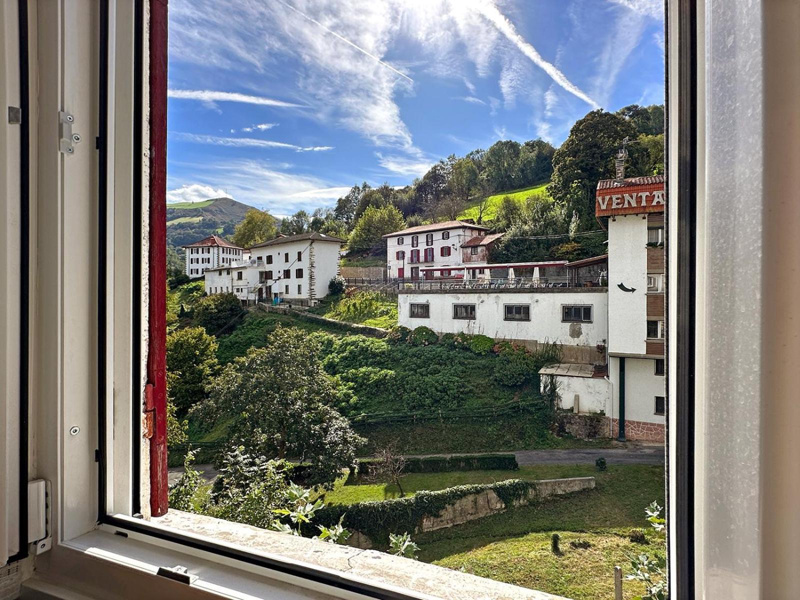 Etxeale Hotel Valcarlos Eksteriør billede